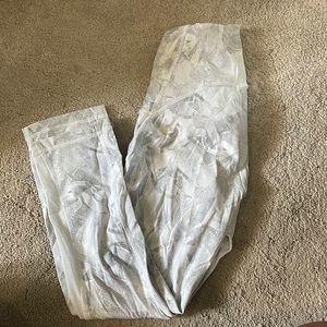 Lululemon workout leggings